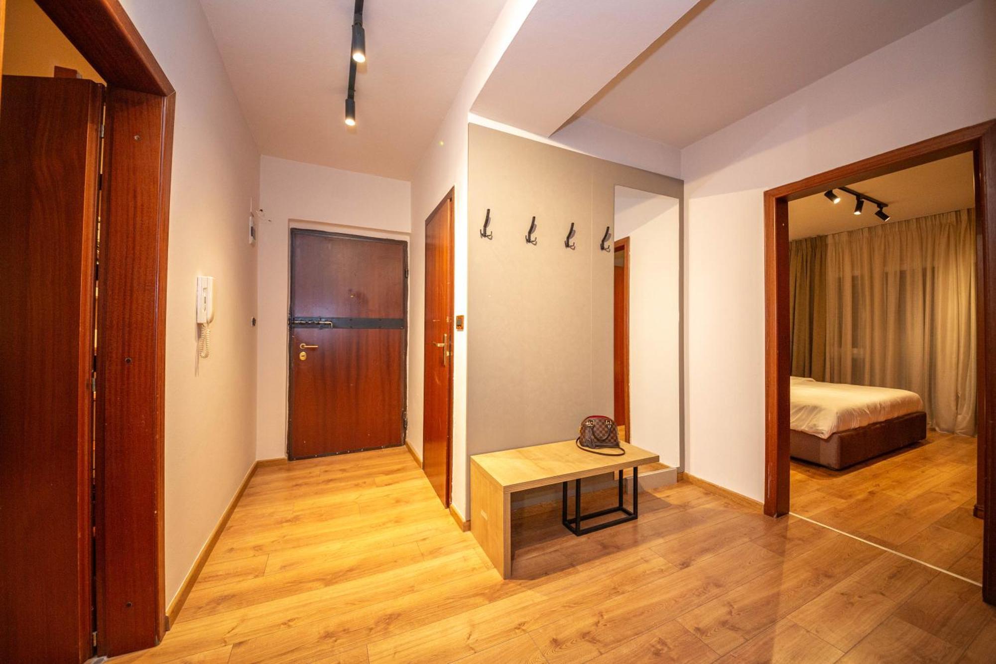 Blloku Unique Apartments 3 Tirana Eksteriør billede