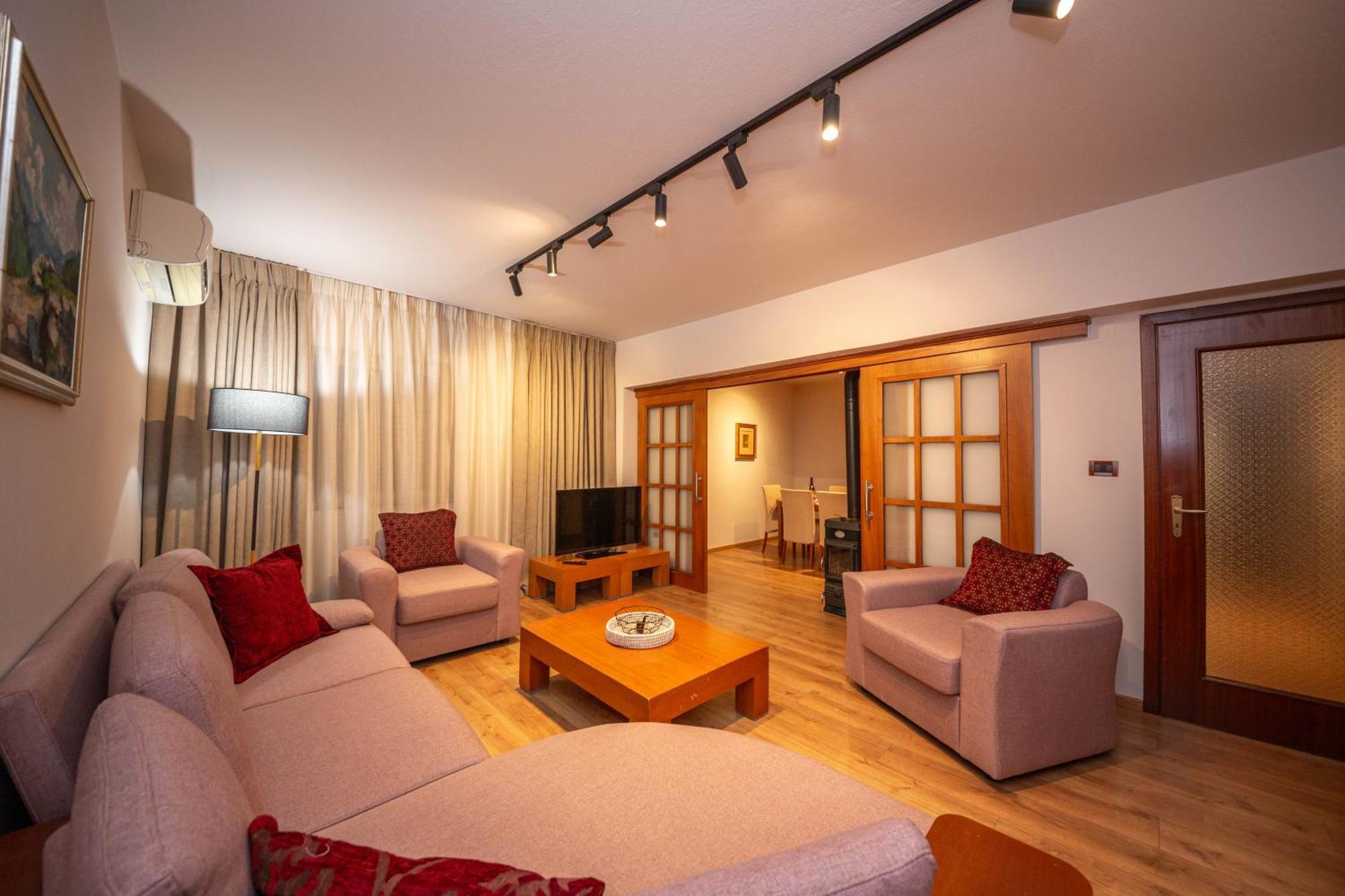 Blloku Unique Apartments 3 Tirana Eksteriør billede